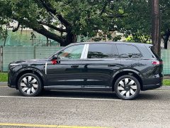 Voyah Lantu Taishan X8 Plug-in Hybrid MAX - ფოტო 17