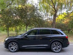 Audi Q7 55 TFSI quattro S line Sport - ფოტო 3