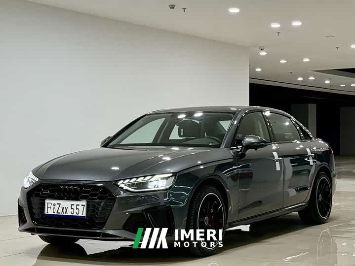 Audi A4L 40 TFSI Fashion Dynamic