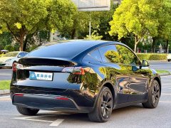Tesla Model Y 2023 Long Range All-Wheel Drive - ფოტო 4