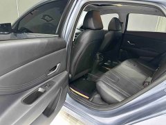 Hyundai Elantra 2023 1.5L CVT Luxury - ფოტო 16