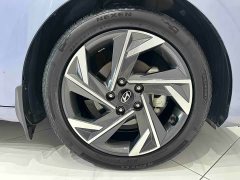 Hyundai Elantra 2023 1.5L CVT Luxury - ფოტო 20