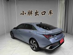 Hyundai Elantra 2023 1.5L CVT Luxury - ფოტო 6