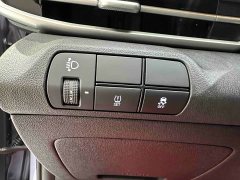 Hyundai Elantra 2023 1.5L CVT Luxury - ფოტო 9