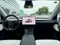 Tesla Model Y Long Range All-Wheel Drive - ფოტო 12