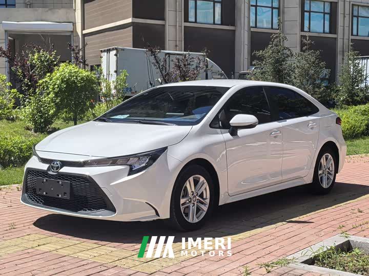 Toyota Corolla Facelift TNGA 1.5L CVT Base