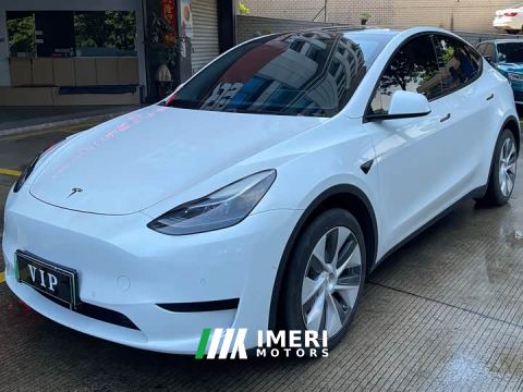 2022 Tesla Model Y Rear-Wheel Drive
