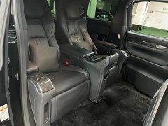 Lexus LM 2020 300h Four-Seat Royal Edition - ფოტო 13