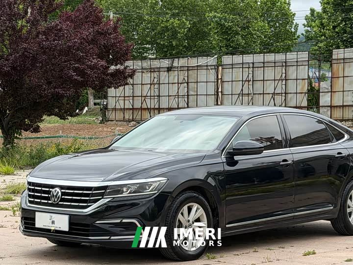 Volkswagen Passat 280TSI Business Edition - ავტომობილი ჩინეთიდან
