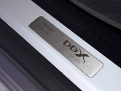 Aston Martin DBX 2020 4.0T V8 - ფოტო 10