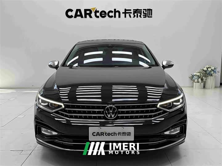 Volkswagen Magotan 2 Million Units Celebration Edition 330TSI DSG Luxury - ავტომობილი ჩინეთიდან