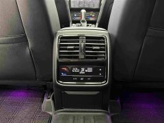 Volkswagen Magotan 2 Million Units Celebration Edition 330TSI DSG Luxury - ფოტო 10