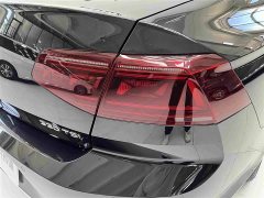 Volkswagen Magotan 2 Million Units Celebration Edition 330TSI DSG Luxury - ფოტო 17