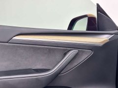 Tesla Model Y Long Range All-Wheel Drive 3D7 - ფოტო 17