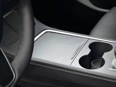 Tesla Model Y Long Range All-Wheel Drive 3D7 - ფოტო 4