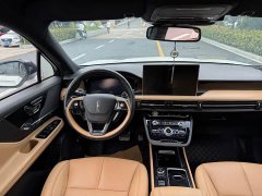 Lincoln Explorer 2.0T FWD Elegant Edition - ფოტო 7