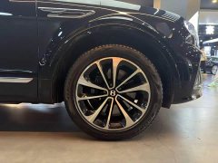 Bentley Bentayga 4.0T V8 - ფოტო 15