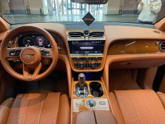 Bentley Bentayga 4.0T V8 - ფოტო 6