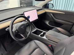 Tesla Model Y Long Range All-Wheel Drive - ფოტო 3