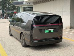 Li Auto MEGA 2025 Home Family Edition - ფოტო 4