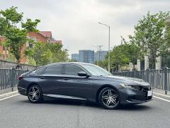 Honda Accord 260TURBO Phantom Night Premium Edition - ფოტო 3