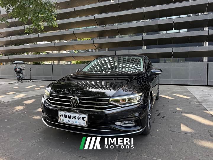 Volkswagen Magotan 330TSI DSG 30th Anniversary Edition - ავტომობილი ჩინეთიდან