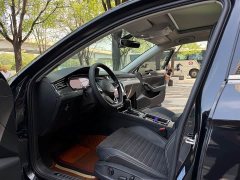 Volkswagen Magotan 330TSI DSG 30th Anniversary Edition - ფოტო 12