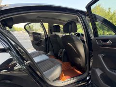 Volkswagen Magotan 330TSI DSG 30th Anniversary Edition - ფოტო 14