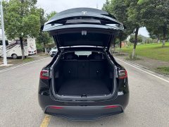 Tesla Model Y Long Range All-Wheel Drive - ფოტო 9