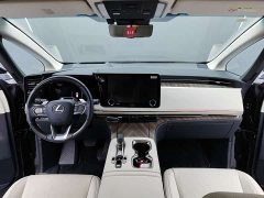 Lexus LM 2025 500h Six-Seat Premium Edition - ფოტო 8