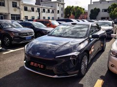 Buick Zhijing L7 Extended Range Avvia - ფოტო 1