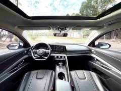 Hyundai Elantra 2023 1.5L CVT GLX Elite - ფოტო 15