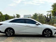 Hyundai Elantra 2023 1.5L CVT GLX Elite - ფოტო 8