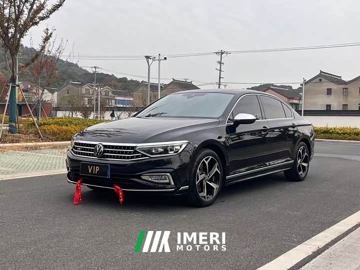 Volkswagen Magotan 2024 2 Million Units Celebration Edition 330TSI DSG Luxury - ავტომობილი ჩინეთიდან