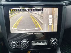 Lynk & Co Geely Lynk & Co 03 2.0T Diesel Automatic Pro - ფოტო 17