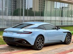 Aston Martin DB11 2020 4.0T V8 Coupe - ფოტო 3
