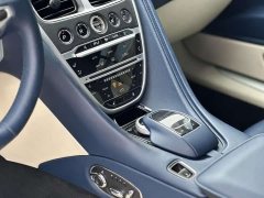 Aston Martin DB11 2020 4.0T V8 Coupe - ფოტო 8