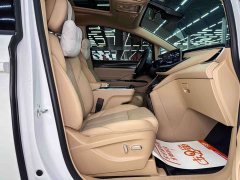Buick GL8 New Energy Lusang Respect Edition - ფოტო 16