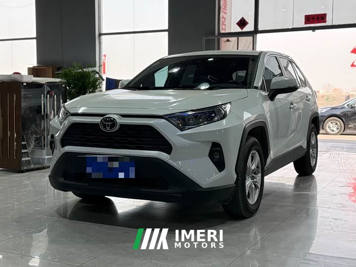 Toyota RAV4 2.0L CVT FWD Urban Edition