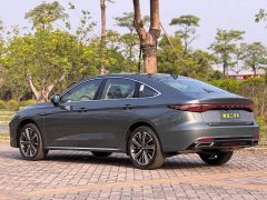 Chery Arrizo 8 PRO 1.6T DCT Luxury - ფოტო 11