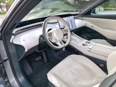 Xiaomi YU7 Four-Wheel Drive Pro - ფოტო 10