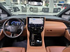 Toyota Vellfire 2024 Crown Hybrid 2.5L Executive Premier Edition - ფოტო 15