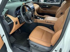 Toyota Vellfire 2024 Crown Hybrid 2.5L Executive Premier Edition - ფოტო 18