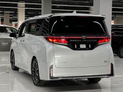 Toyota Vellfire 2024 Crown Hybrid 2.5L Executive Premier Edition - ფოტო 6