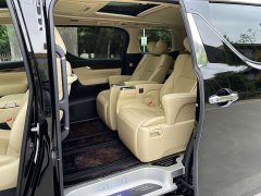 Toyota Alphard 2021 Hybrid 2.5L Luxury - ფოტო 4