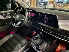Volkswagen Teramont 2022 380TSI AWD Luxury Jiajing Pro 7-Seater - ფოტო 16