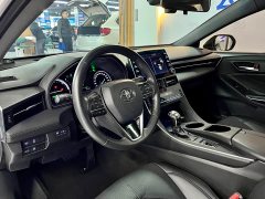 Toyota Avalon 2019 Hybrid 2.5L Luxury National VI - ფოტო 8