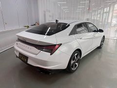 Hyundai Elantra 1.5L CVT Luxury - ფოტო 6