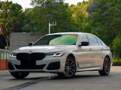 BMW 5 Series 525Li M Sport Package - ფოტო 1