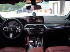 BMW 5 Series 525Li M Sport Package - ფოტო 5